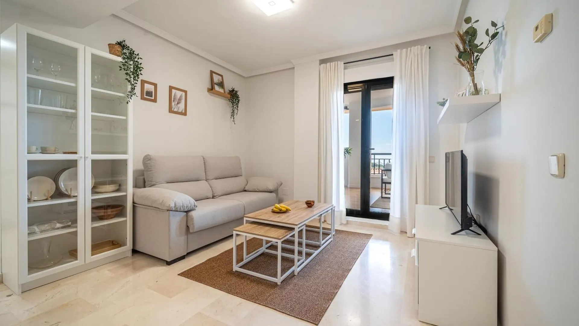 Wonderful Golf & Beach Apartment With Front Seaview And Pool Benalmádena Espanha
